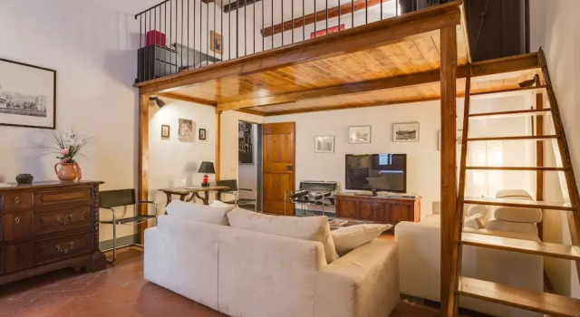 Casa de Peruzzi, Забронировать Отель Флоренция Тоскана, рядом с Дом Буонаротти