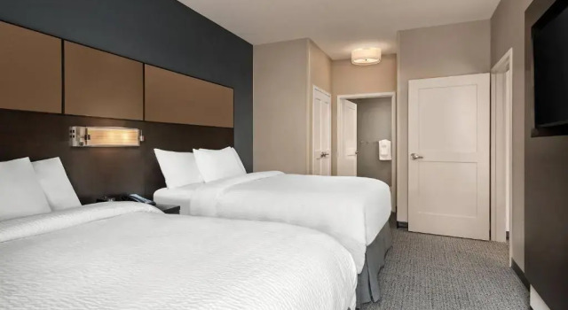 Четырёхместный люкс c 1 комнатой с видом на город Residence Inn by Marriott Boise Downtown City Center