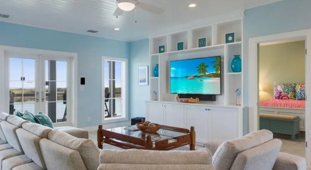 144 Sunrise Home 7 Bedrooms 6.5 Bathrooms Home