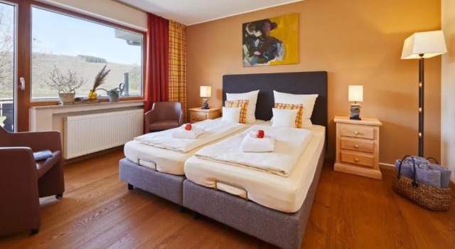 NaturPur Hotel Maarblick, Rezerwuj Hotel Hotele SPA w Vulkan Eifel, SPA