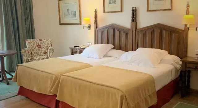 Двухместный номер Standard с балконом Parador de Vilalba