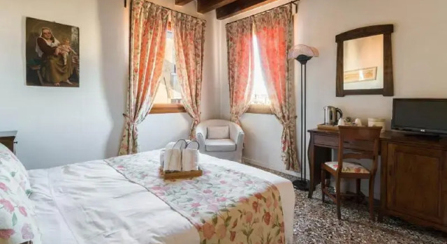 Семейный номер Standard Locanda Ai Santi Apostoli Sul Canal Grande - Ferretti Hotels Collection