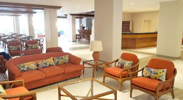 Apartment With 3 Bedrooms in Funchal, With Wonderful sea View, Shared Pool, Furnished Terrace - 50 m From the Beach, Rezerwuj Apartament Serra de Agua Funchal, w pobliżu CityBubbles