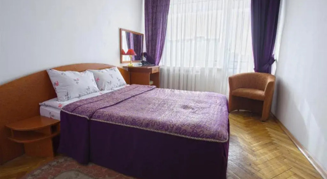 Camera Standard Hetman Hotel