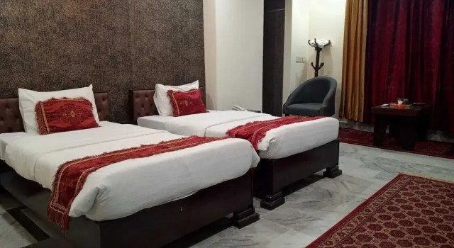 Люкс Babar Khan Hotel