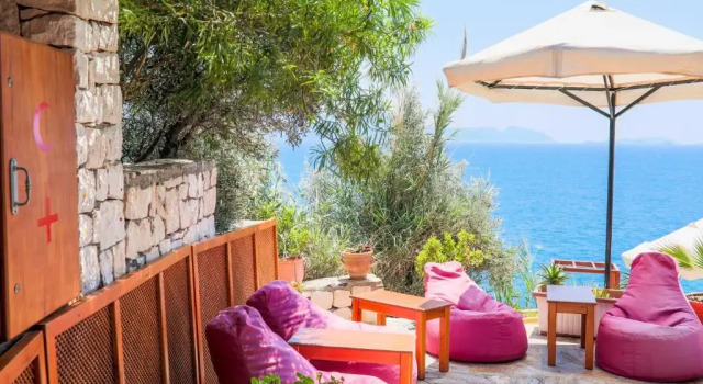 Двухместный номер Standard с видом на сад Hadrian Hotel