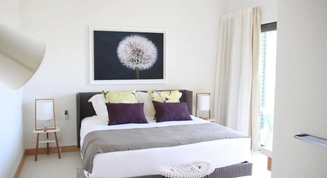 Номер Luxury Latitude Luxury Seafront Apartments