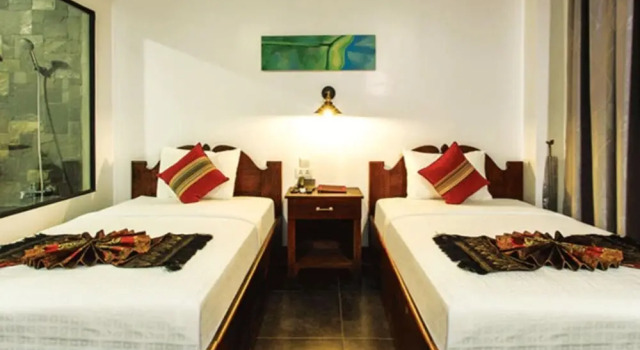 Двухместный номер Standard с балконом Yeak Loam Hotel