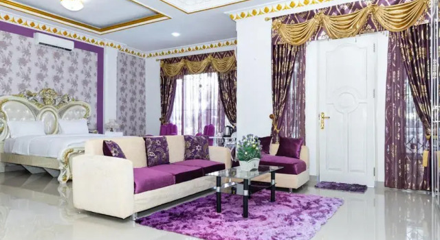 RedDoorz Premium @ Sea Residence Manado, Book Hotel Hotels in Sulawesi with Parking, Parking
