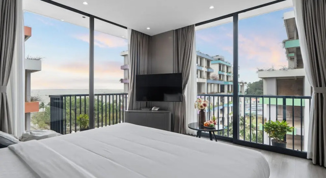 Номер Luxury Flamingo Hải tiến Bảo Khang- Ibiza Hotel