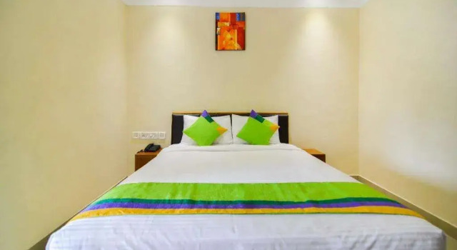 Itsy Hotels Platinum Inn, Забронировать Отель Недорогие отели штата Кералы, недорого
