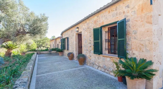 Finca Lluisa, Rezerwuj Hotel Hotele w Majorka z parkingiem, Parking