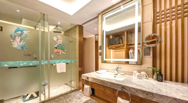 Номер Deluxe Bright QiandaoLake Resort