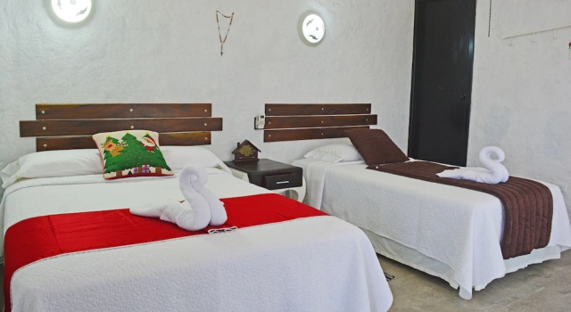 Номер Deluxe с балконом Hostal Cann's House