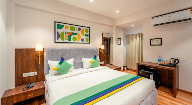 Номер Deluxe Treebo Premium Omni Residency