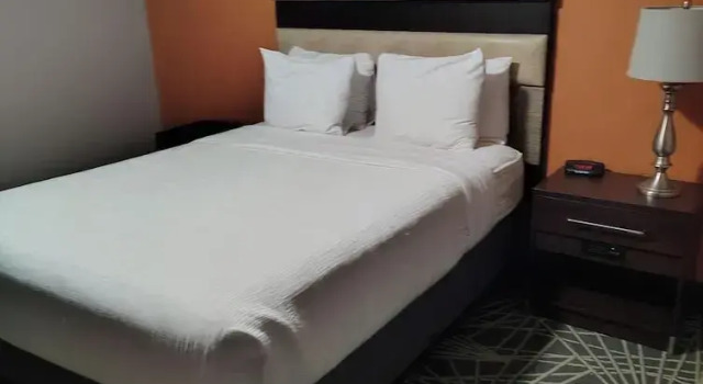 Люкс с 3 комнатами La Quinta by Wyndham Branson