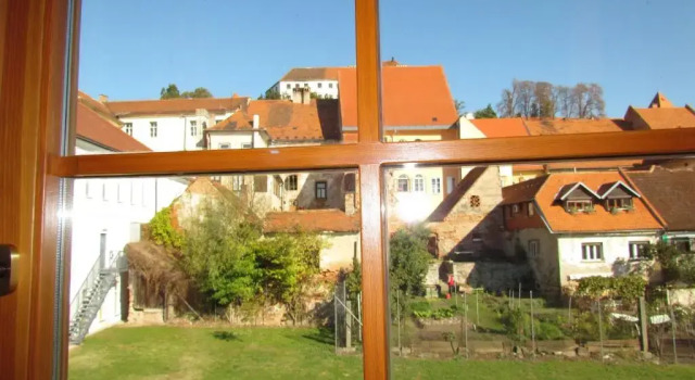 Standardní Dvoulůžkový s manželskou postelí pokoj a výhledem Rooms & Apartments Šilak