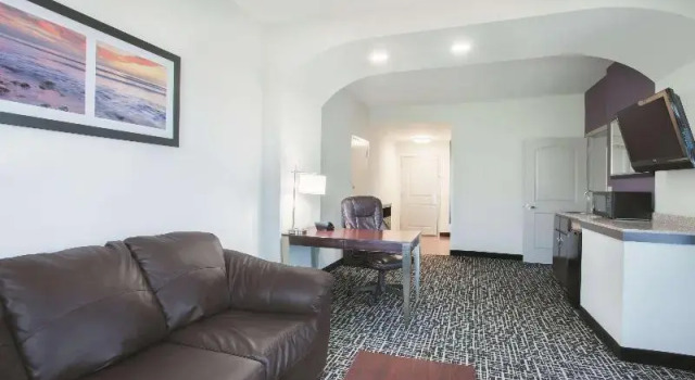 Люкс Deluxe с видом на город La Quinta by Wyndham Fort Walton Beach