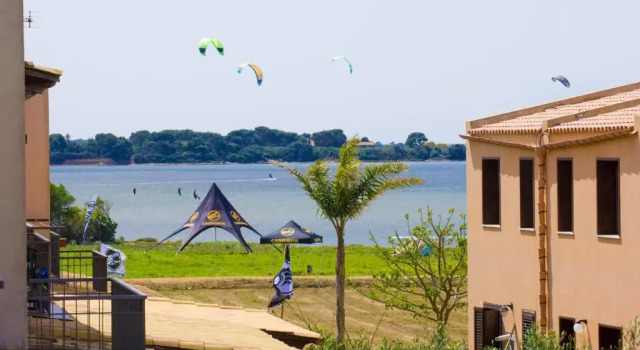 Коттедж с 2 комнатами Stagnone Holiday Apartment