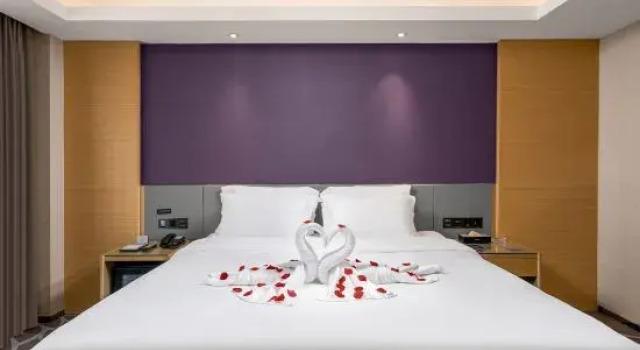 Люкс Superior Lavande Hotel Chaozhou Ancient City Paifang Street Harmony Yazhu Shop