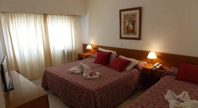 Hotel Torre Jardin, Забронировать Отель Отели Вилья-Карлос-Пас 3 звезды, рядом с Artisan's Fair, 3*
