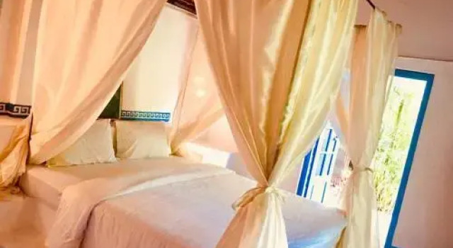 Woke Hostel Arpora