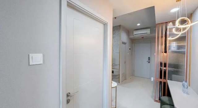 Comfortable Stay And Strategic 1Br At Grand Sungkono Lagoon Apartment