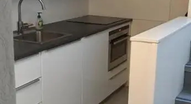 74 Pijnboomstraat, Забронировать Отель Отели Южной Голландии с парковкой, Парковка