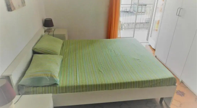 Apartment in Patti Marina: a step away from the sea and from the center!
