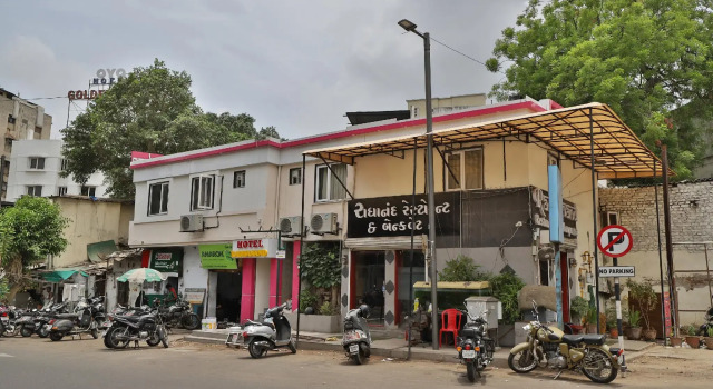 OYO 60599 Kabir Residency, Rezerwuj Hotel Hotele w Gujarat ze śniadaniem, Śniadanie