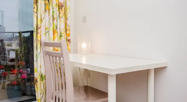 2 Bedroom Flat in West London