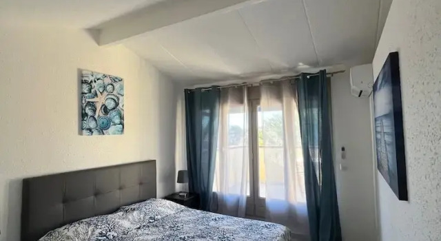 Апартаменты Standard Apartment Malibu Village by Interhome
