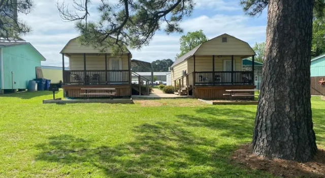 Hütte Kickapoo Shores Waterfront Cottages