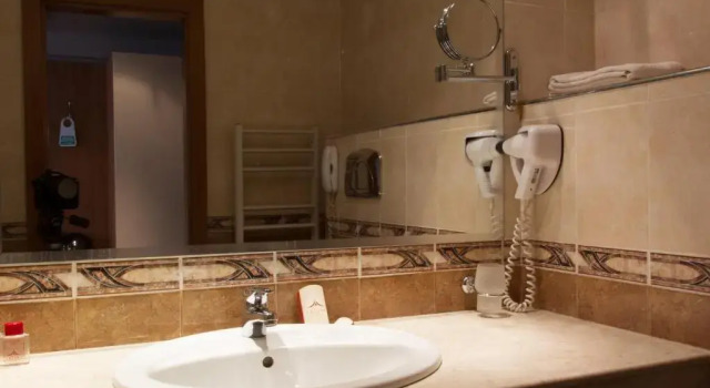 Двухместный номер Triada Hotel
