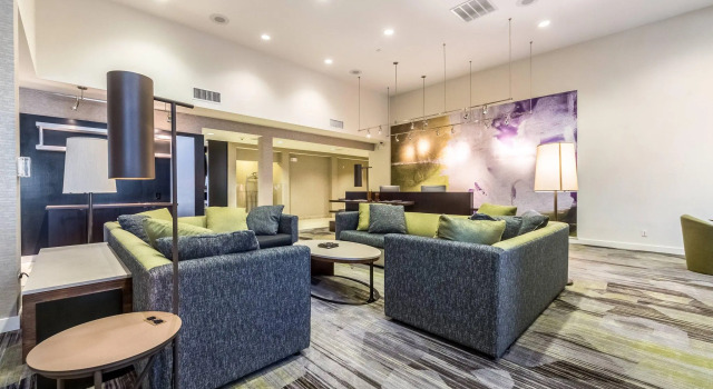 Courtyard by Marriott Dallas DFW Airport South/Irving