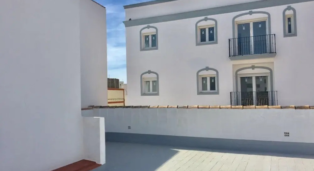 Tarifa Center House