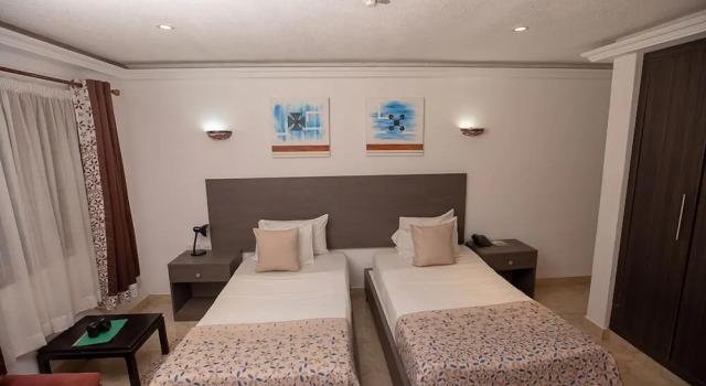 Royal Basin Resort