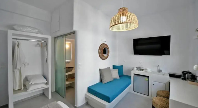 Kleri's apartments 1, Забронировать Апартаменты/квартира Тинос Тинос, рядом с Церковь Кехровуни