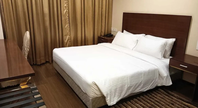 Номер Deluxe Layalee Grande Hotel Chennai