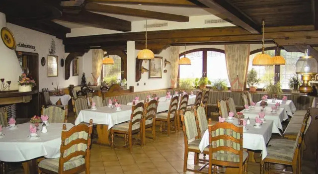Zur Linde, Забронировать Отель Хорн-Бад-Майнберг Teutoburg Forest, 3* 4*