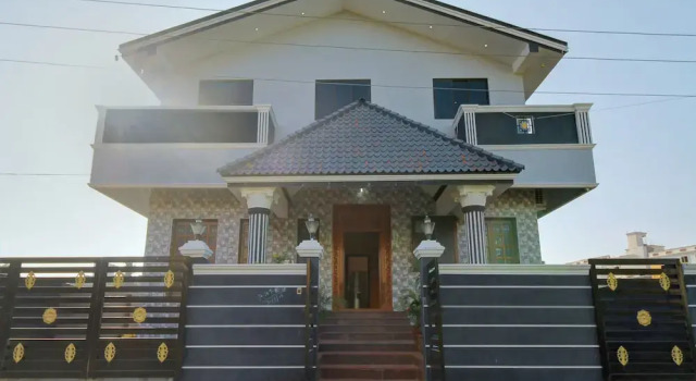 OYO 11701 Home Elegant 3BHK Near ECR, Забронировать Отель Отели штата Тамилнада с парковкой, Парковка