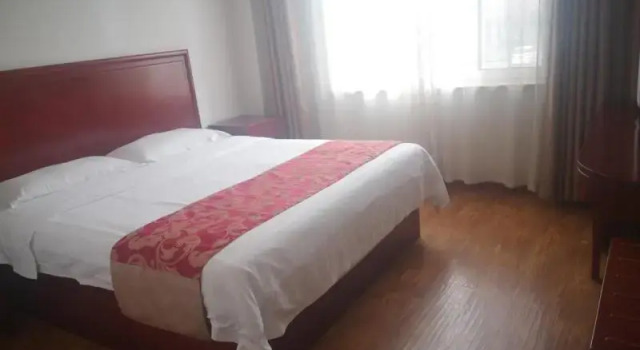 Номер Standard GreenTree Inn Dongying Xisi Road Huachuang Building