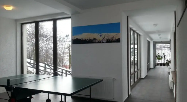 Vila Poarta Bucegilor, Rezervovat Hotel Hotely v Prahova Valley s parkováním, Parkování
