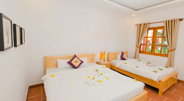 Трёхместный номер Deluxe с балконом и с видом на сад Palm Hills Resort