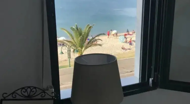 Stunning sea-front maisonette, Reserva ahora Apartamento Pefkohori 