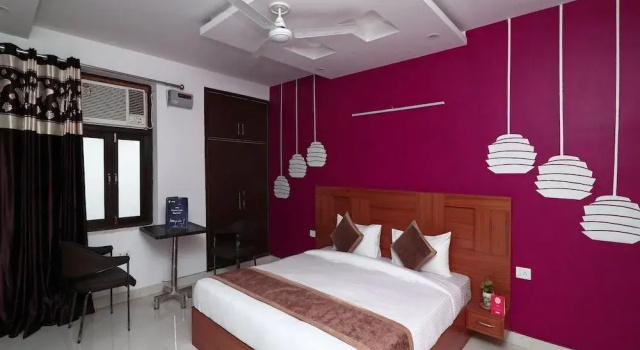 OYO 16168 Maira Grand, Book Hotel Hoteller i Haryana med morgenmad, Morgenmad