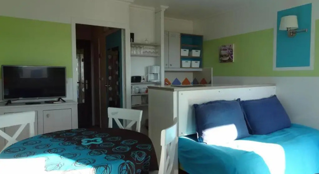 Апартаменты Appartement Promenade des Bains
