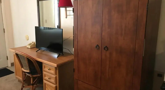 Четырёхместный номер Standard Motel Grand