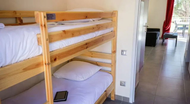 Comfortable Apartment With Dishwasher, on the Côte D'azur, Забронировать Апартаменты/квартира Отели Сен-Тропе залива с бассейном, Бассейн