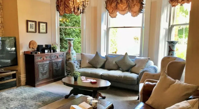 Quay Corner, 5 bed house, Christchurch Dorset, Book Hotel Hoteller i Christchurch med parkering, Parkering